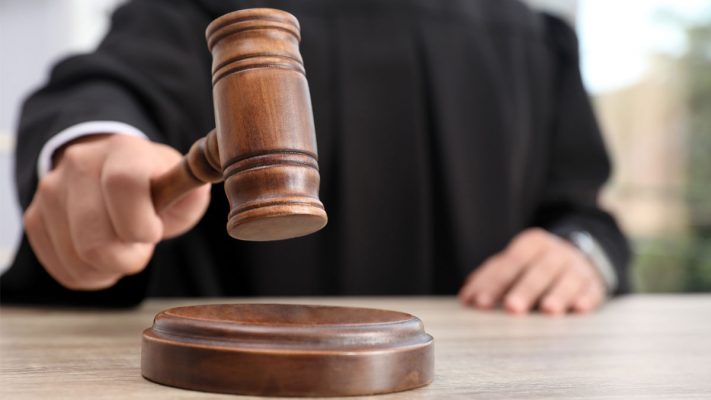 Lo llamó ‘gordita’ en su celular y un tribunal lo condenó: caso en Turquía marca precedente judicial