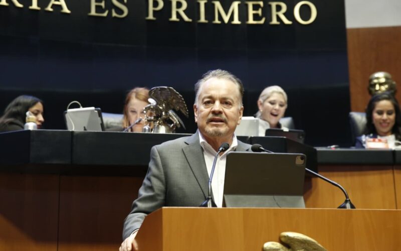 Reconoce Mario Vázquez a UNIFRUT y a la Secretaría de Economía por investigación antidumping en defensa de la manzana chihuahuense