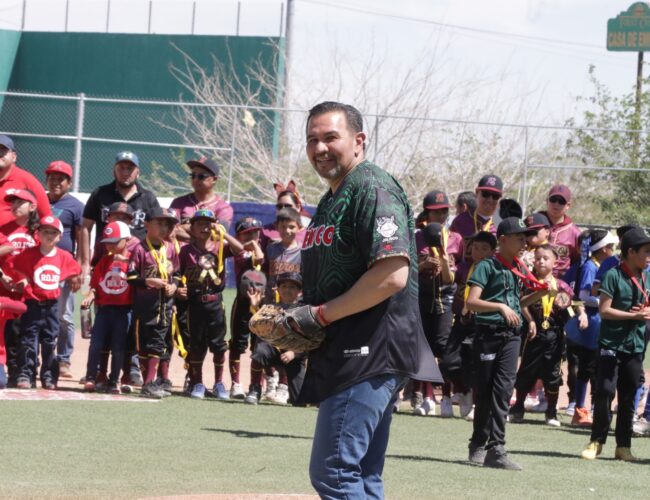 Inauguran Liga Infantil Carlos Amaya y rinden homenaje a “El Carna” González