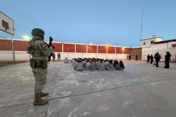 Realizan operativo de revisión en CERESO Femenil No. 1 en Aquiles Serdán