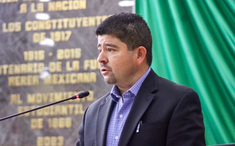 Campo en riesgo: Saúl Mireles exige ampliar plazo de reinscripción al programa eléctrico agrícola