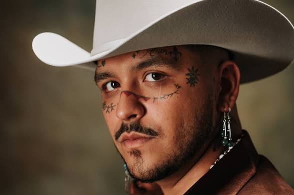 Lanzan promociones para concierto de Christian Nodal por baja venta de boletos