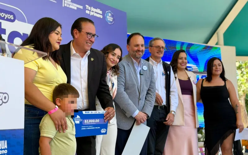 Entrega Ichijuv Más De Medio Millón De Pesos A Jóvenes Jefas De Familia En Chihuahua