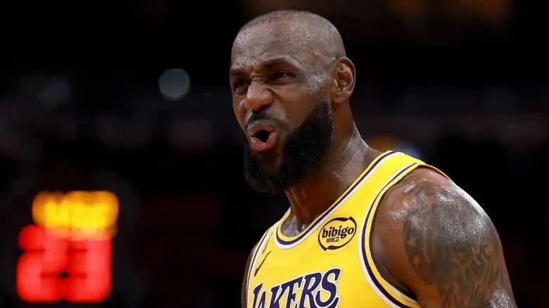 LeBron sentencia la serie: Lakers eliminan a Houston con exhibición de autoridad