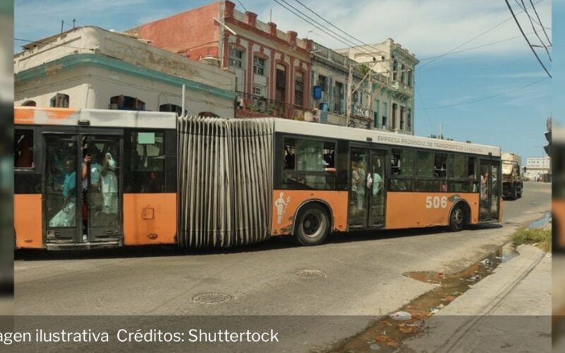 Cuba reduce transporte público y ferroviario por crisis de combustible; señalan presión de EE.UU.