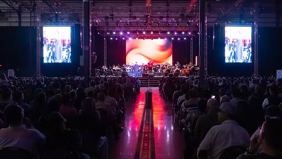 Arranca el Festival de las Tres Culturas con lleno total y homenaje sinfónico a José José en Cuauhtémoc