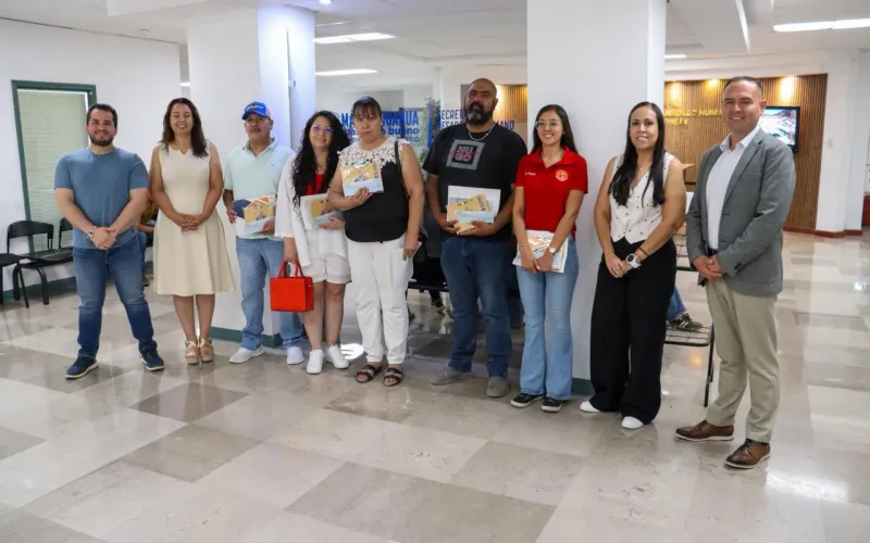 Entregan apoyos a pequeños negocios en Aldama para impulsar economía local