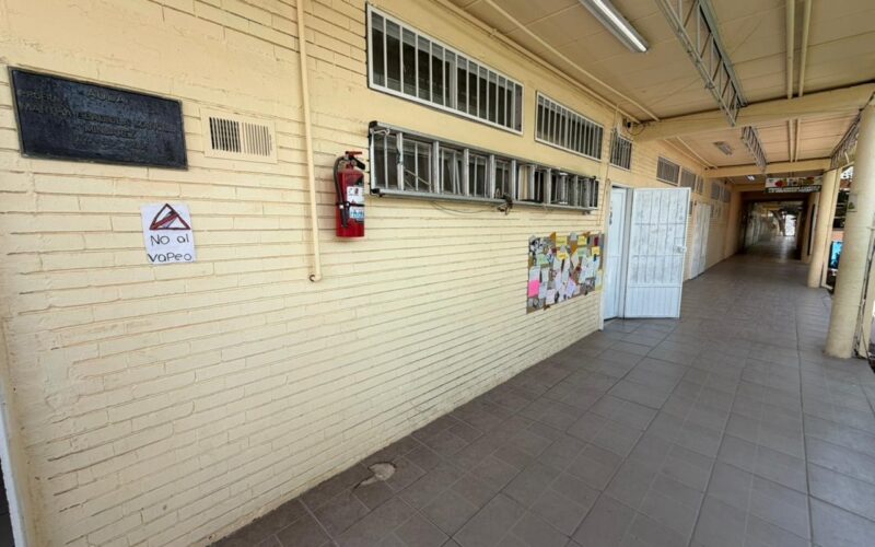 Entrega Cruz Pérez Cuéllar rehabilitación de primaria con inversión cercana a los 1.9 mdp