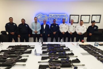 Entrega Gilberto Loya Armamento A Policía Municipal De Parral Para Fortalecer Seguridad