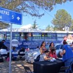 Lleva NutriChihuahua alimentos calientes a decenas de familias en Bachíniva