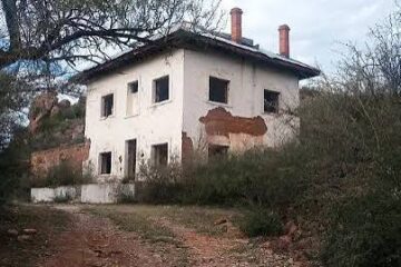 La Casa De Los Chinos; La Misteriosa Leyenda Que Sobrevive A La Sombra Del Cerro Grande
