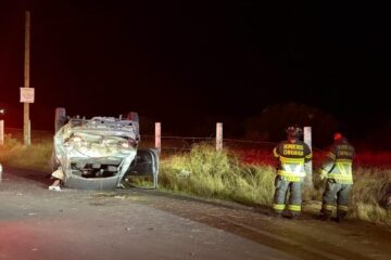 Cuatro jóvenes resultan lesionados tras fuerte accidente en avenida La Cantera