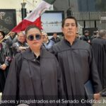 Jueces y magistrados en retiro protestan en el Senado por falta de pago de pensiones