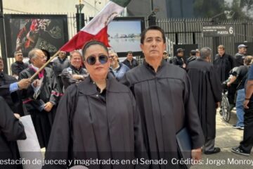 Jueces y magistrados en retiro protestan en el Senado por falta de pago de pensiones