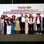 Cruz Pérez Cuéllar formaliza su registro como aspirante a la Coordinación Estatal de Defensa de la Transformación en Chihuahua