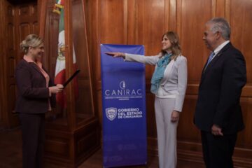 Maru Campos Toma Protesta A Patricia Hernández Como Nueva Presidenta De Canirac Chihuahua