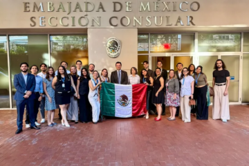 Nueve jóvenes chihuahuenses realizarán estancia profesional en Washington D.C.