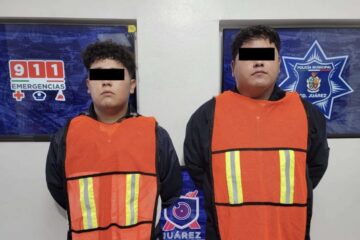 Capturan a dos presuntos responsables de asalto violento a tienda de conveniencia en Juárez