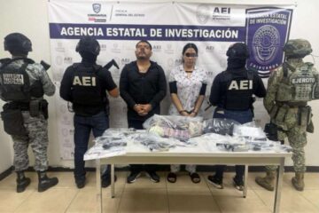 Aseguran armas, droga y efectivo tras operativo en Ciudad Juárez; hay dos detenidos