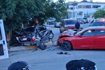 Muere mujer en trágico accidente en la colonia Barrio de Londres; menor de 14 años habría provocado el choque