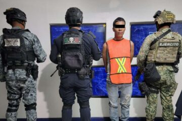 Detienen a hombre con 18 gramos de presunto cristal en Ciudad Juárez