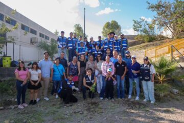 Realizan Manque Granados y Joss Vega jornada de limpieza y reforestación en escuela de El Saucito