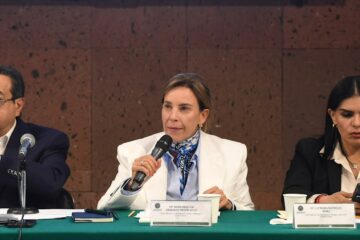 Morena frena iniciativa de Manque Granados para reembolso de medicamentos