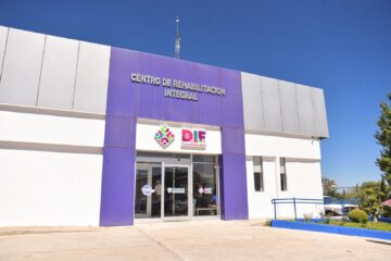 Entrega Estado obras carreteras, infraestructura educativa y apoyos sociales en Cuauhtémoc y Bachíniva