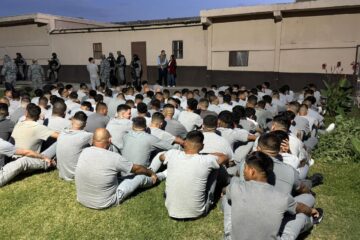 Refuerza SSPE seguridad en Cereso No. 3 de Juárez; despliegan 299 elementos en revisión extraordinaria