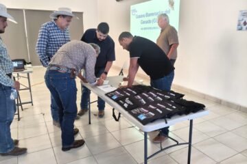 Capacita Desarrollo Rural a productores para detectar y combatir el Gusano Barrenador