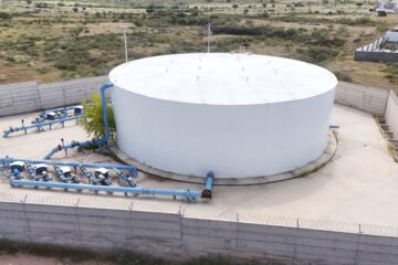 Fallas eléctricas dejan fuera de operación 69 pozos y afectan suministro de agua en Chihuahua