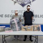 Detienen a dos con arma, más de 14 kilos de presunta marihuana y dos granadas en Juárez