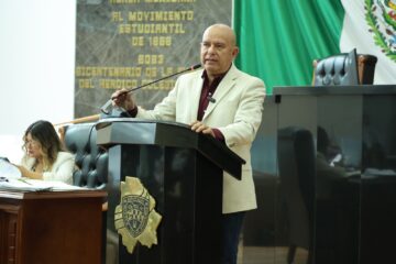 Cuauhtémoc Estrada acusa venta de viviendas de Pensiones a bajo precio; pide aclarar operación por 45 mdp