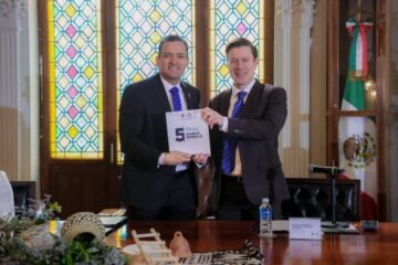 Marco Bonilla entrega su Quinto Informe; destaca inversión, obra pública y desarrollo económico