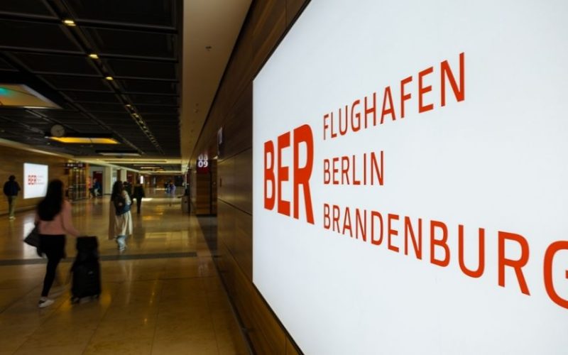 Dron desconocido paraliza el aeropuerto de Berlín durante 45 minutos