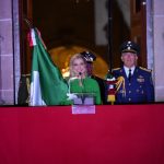 Más de 46 mil chihuahuenses abarrotan la Plaza del Ángel para celebrar el Grito con Maru Campos