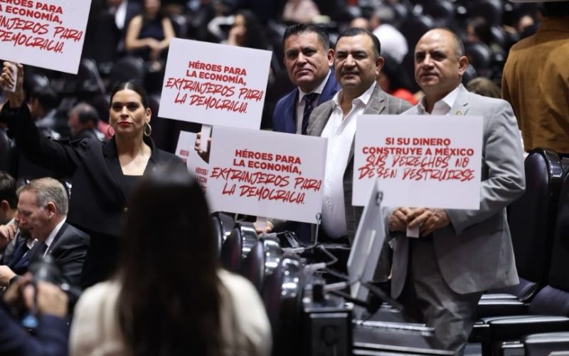 Chocan en San Lázaro por doble nacionalidad; PRI acusa discriminación y Morena defiende “nacionalidad única”