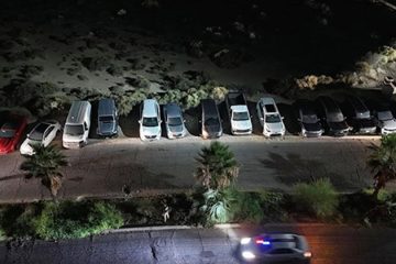 Localizan 17 vehículos robados en EU y una camioneta blindada con droga en Puerto Peñasco